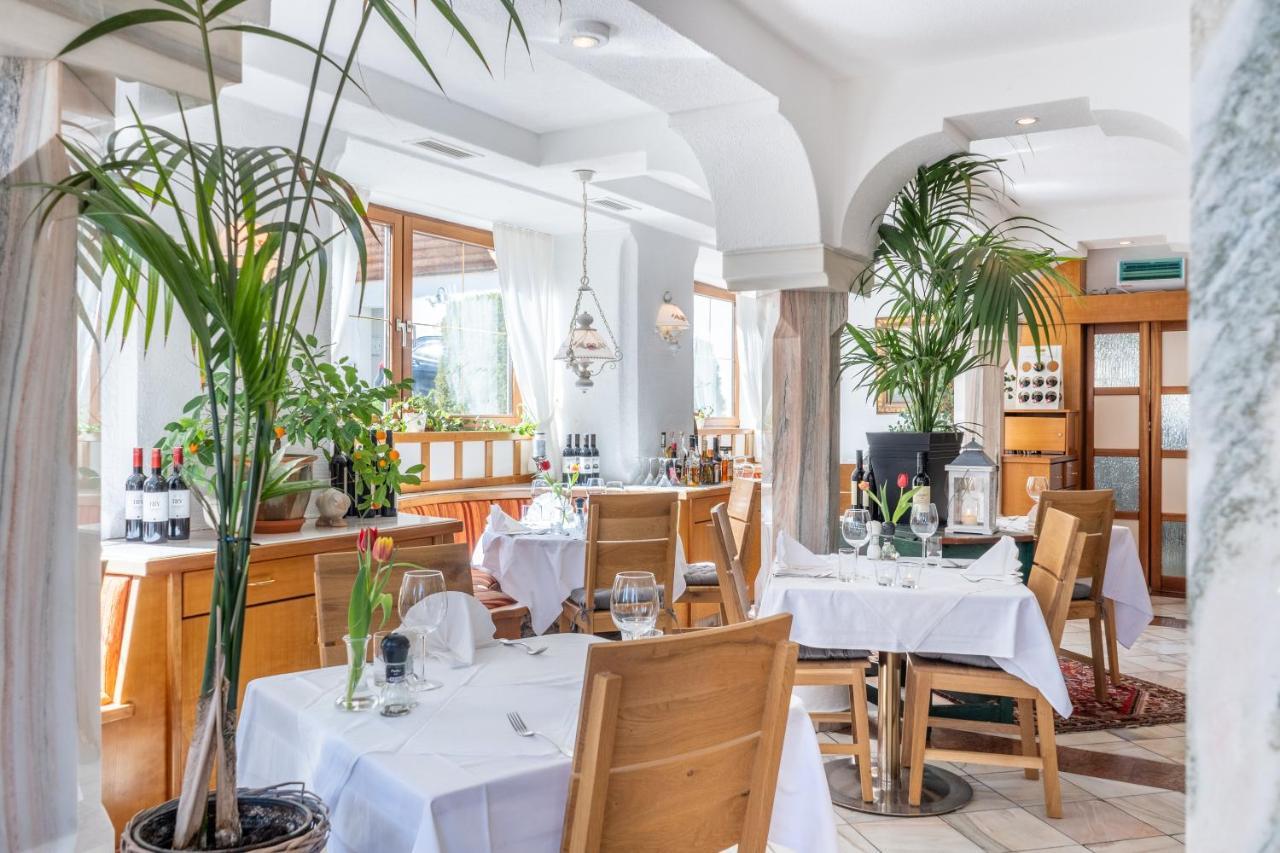 Hotel Gasthof Stranachwirt Sankt Michael im Lungau Esterno foto