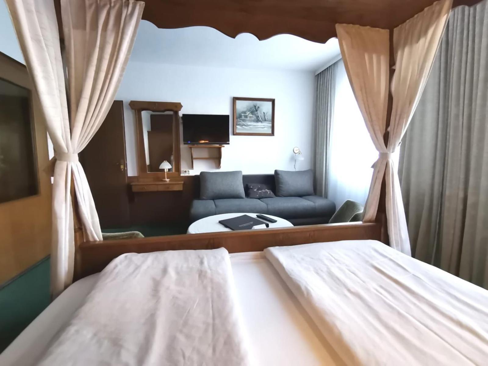 Hotel Gasthof Stranachwirt Sankt Michael im Lungau Esterno foto