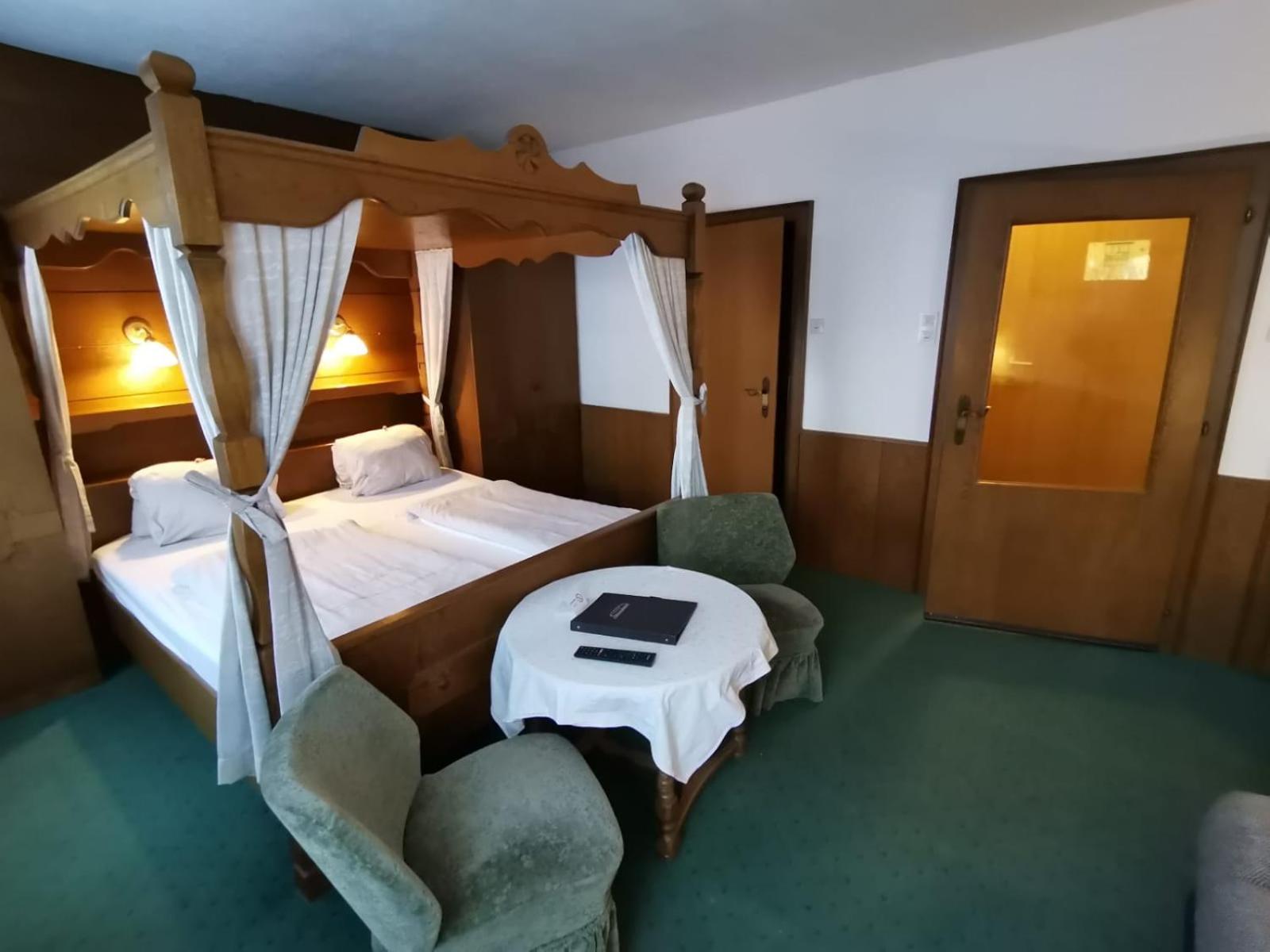 Hotel Gasthof Stranachwirt Sankt Michael im Lungau Esterno foto